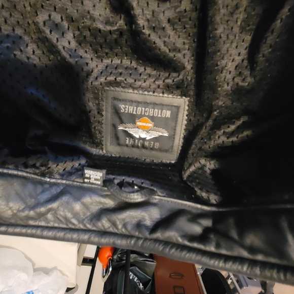 Men Harley Davidson leather Jacket. - Picture 5 of 6